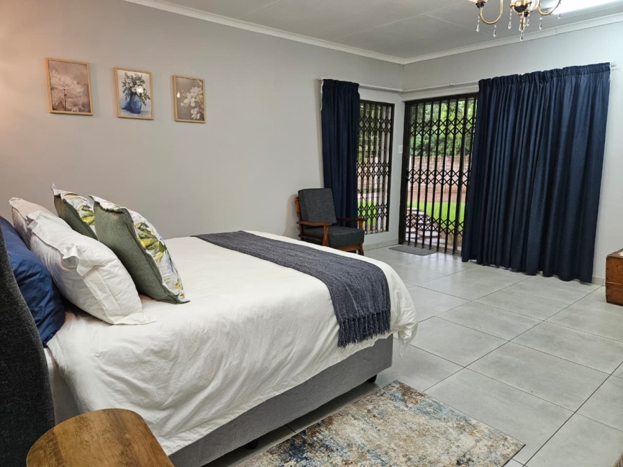 8 Bedroom Property for Sale in Irene Park North West